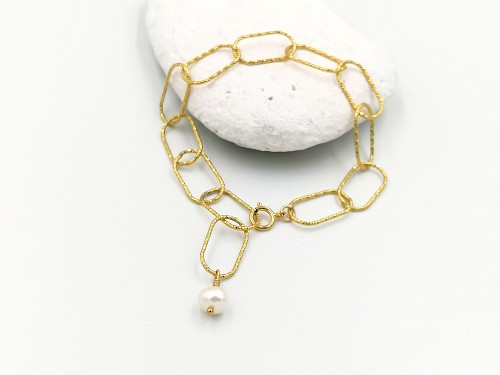 Oval Chain Bracelet Gold 925 Sterling Silver with  White Freshwater Pearl, Gold Textured Link Bracelet, June Birthstone